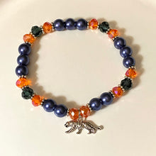 Load image into Gallery viewer, Auburn University sports fan glass pearl and crystal tiger bracelet