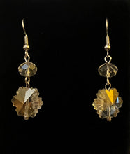 Load image into Gallery viewer, Sparkling Snowflake crystal earrings