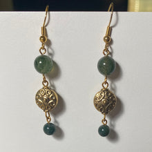 Load image into Gallery viewer, Moss agate and antiqued gold disc triple-link dangle earrings