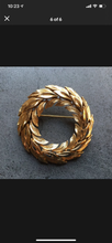 Load image into Gallery viewer, Vintage signed Crown Trifari gold laurel wreath brooch