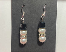 Load image into Gallery viewer, Holiday Snowman shell pearl & crystal earrings