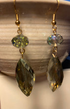 Load image into Gallery viewer, Marquise-shaped sea green crystal drop earrings