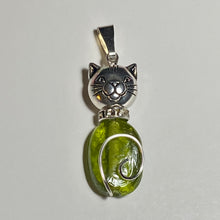 Load image into Gallery viewer, Nature Cat: silvertone and green glass oval pendant