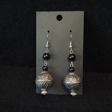 Load image into Gallery viewer, Moroccan Bazaar: lightweight silvertone and black Middle Eastern style earrings