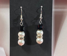 Load image into Gallery viewer, Holiday Snowman shell pearl & crystal earrings