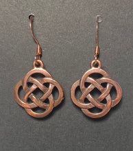 Load image into Gallery viewer, Copper plated round open Celtic knot earrings