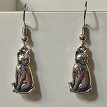Load image into Gallery viewer, Sitting Kitty: silvertone cat earrings