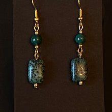 Load image into Gallery viewer, African turquoise and dark green mountain jade goldtone bracelet & earrings set