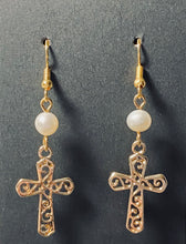Load image into Gallery viewer, Freshwater pearl and goldtone filigree cross earrings Christian faith jewelry