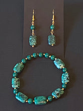 Load image into Gallery viewer, African turquoise and dark green mountain jade goldtone bracelet & earrings set
