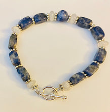 Load image into Gallery viewer, Sodalite and moonstone bracelet

