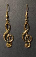 Load image into Gallery viewer, Goldtone treble clef earrings
