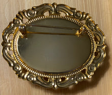 Load image into Gallery viewer, Huge goldtone brooch with serpentine gemstone cabochon

