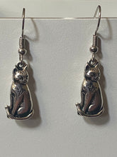 Load image into Gallery viewer, Sitting Kitty: silvertone cat earrings
