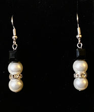 Load image into Gallery viewer, Holiday Snowman shell pearl &amp; crystal earrings
