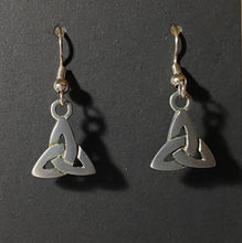 Load image into Gallery viewer, Celtic Triquetra or Trinity Knot small pewter earrings
