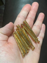 Load image into Gallery viewer, Metal aiglets - medieval / Renaissance lacing points, 1 dozen
