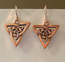 Load image into Gallery viewer, Triquetra or Trinity Knot earrings, copper finish (w/ optional gemstone bead)
