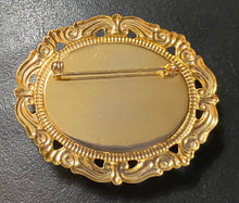 Load image into Gallery viewer, Huge goldtone brooch with serpentine gemstone cabochon
