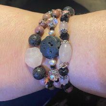 Load image into Gallery viewer, Diffuser bracelet: rhodonite/ rose quartz / onyx and lava rock
