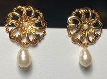 Load image into Gallery viewer, Vintage Avon 1992 “Flower Blossom” ornate gold scrollwork filigree earrings w faux seed pearl and teardrop pearl dangle
