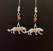 Load image into Gallery viewer, Auburn Tigers sports fan small silvertone tiger earring with orange and blue crystal beads
