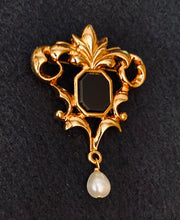 Load image into Gallery viewer, Vintage Avon Victorian Art Nouveau Renaissance ornate gold filigree onyx brooch w freshwater pearl dangle la
