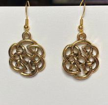 Load image into Gallery viewer, Goldtone large round open Celtic knot earrings

