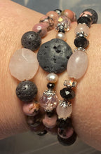 Load image into Gallery viewer, Diffuser bracelet: rhodonite/ rose quartz / onyx and lava rock
